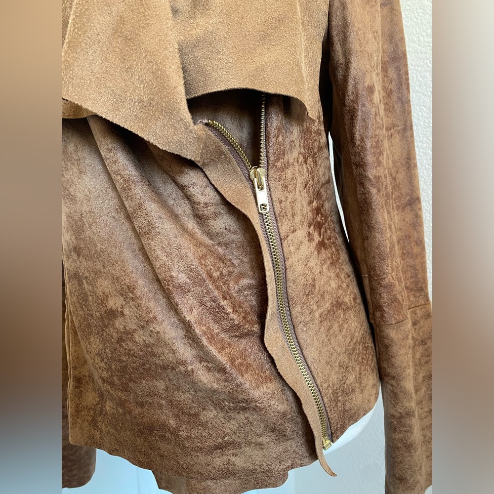 A.N.A - A New Approach NWT Brown / Tan Faux Suede Asymmetrical Zip-up Jacket (M) - Picture 4 of 6